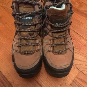 Women’s Columbia Boots